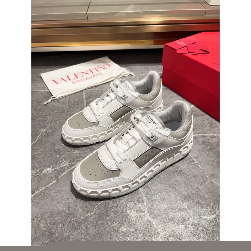 Valentino Sneakers